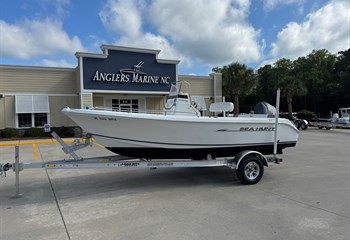 2010 Sea Hunt Ultra 186  Boat